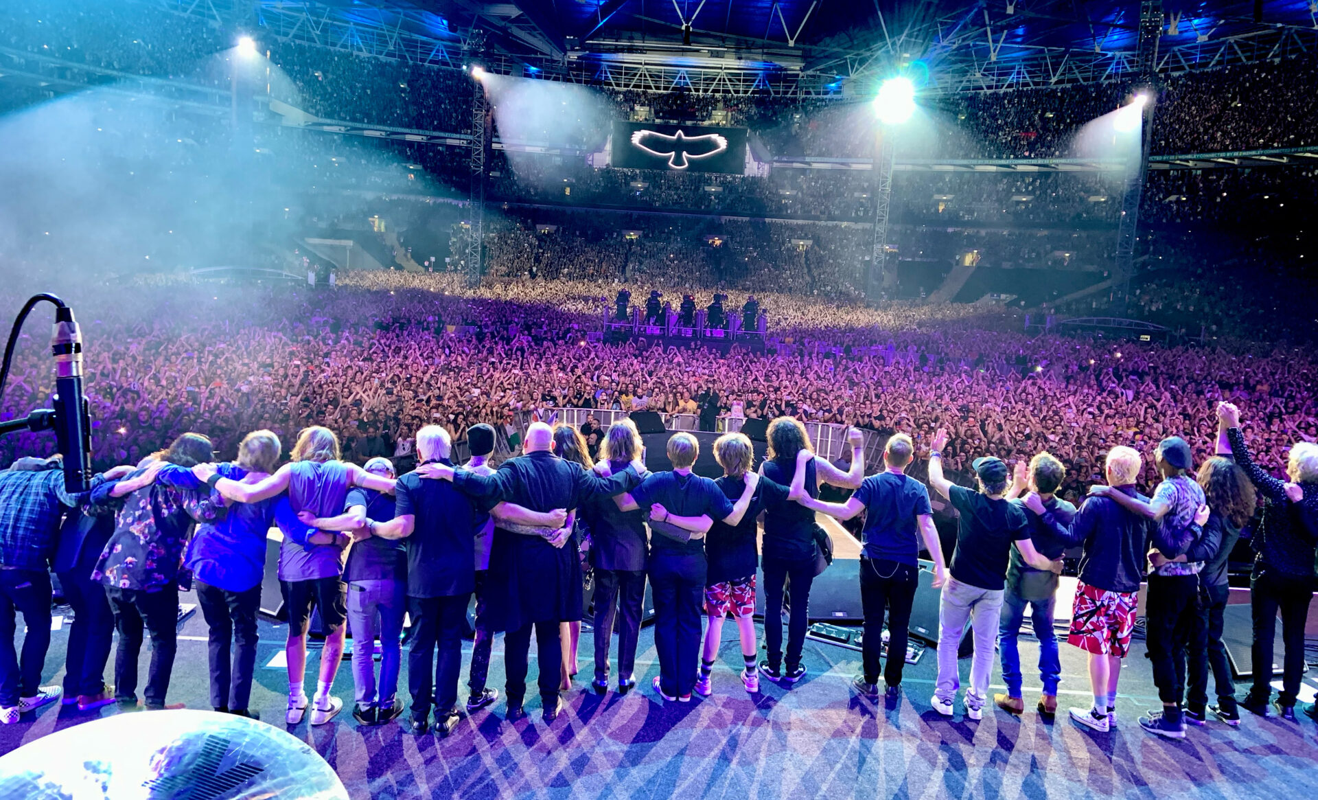 Koncert na počest Taylora Hawkinse ve Wembley (Sean Cox)
