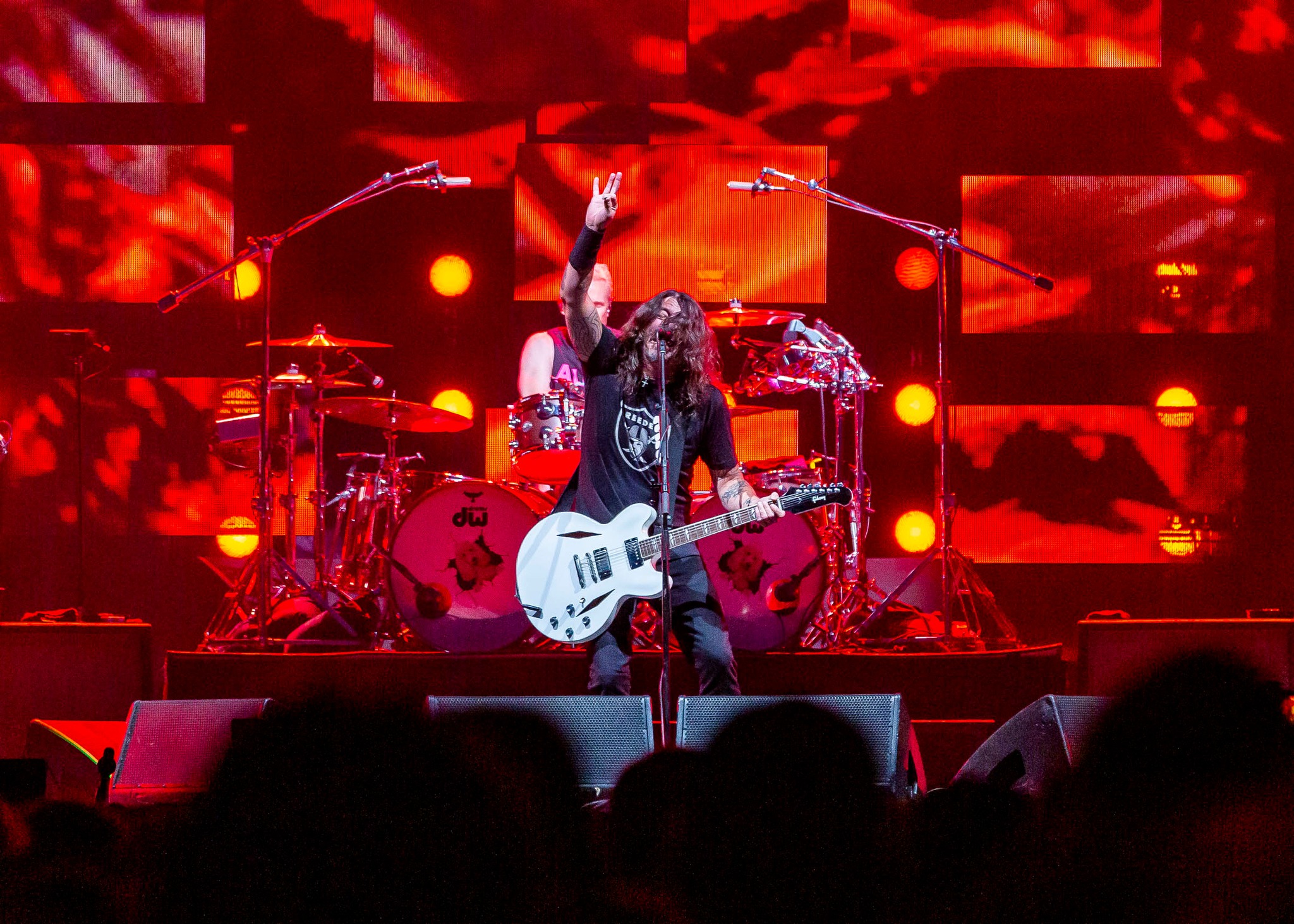 Foo Fighters během vystoupení ve washingtonském Spokane (Nick Brommer)