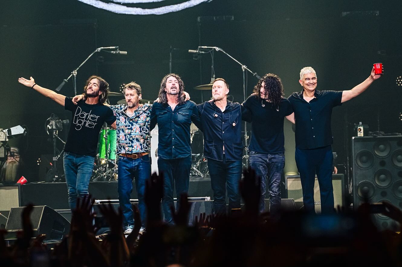 Foo Fighters během vystoupení v Tokiu (Foo Fighters/Instagram) Foo Fighters během vystoupení v Tokiu (Foo Fighters/Instagram)